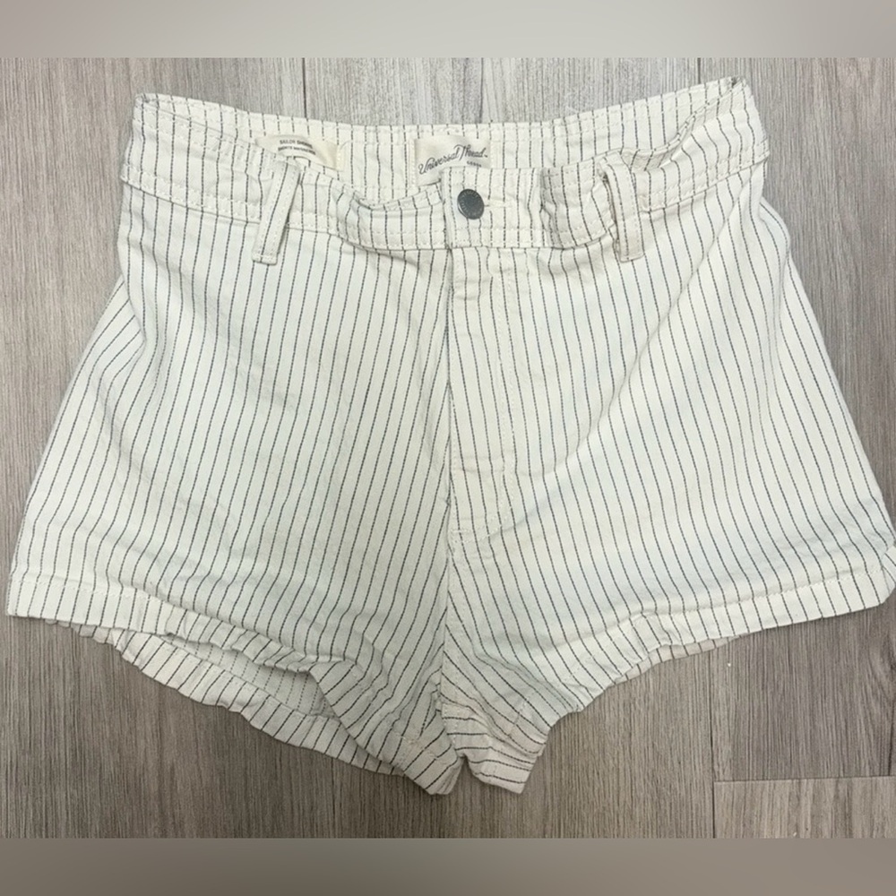 Universal Thread White Pinstripe Jean Shorts